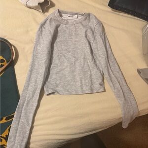 Aritzia TNA long sleeve